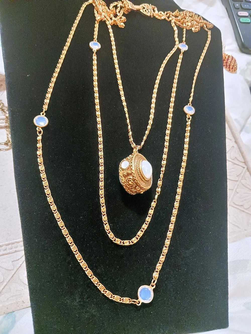 Goldette Vintage Necklace